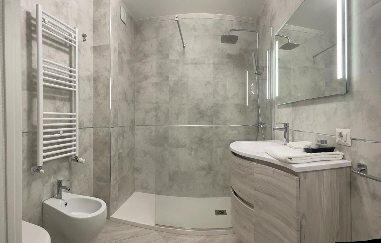 Residenze Niguarda Aparthotel Milan Bagian luar foto